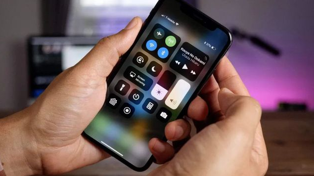 梁子湖苹果手机维修分享iPhone 12信号差怎么办 